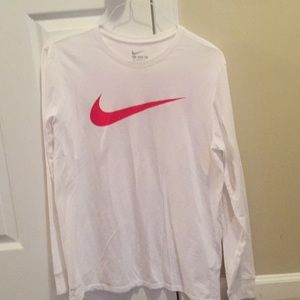 Nike men's long sleeved t shirt